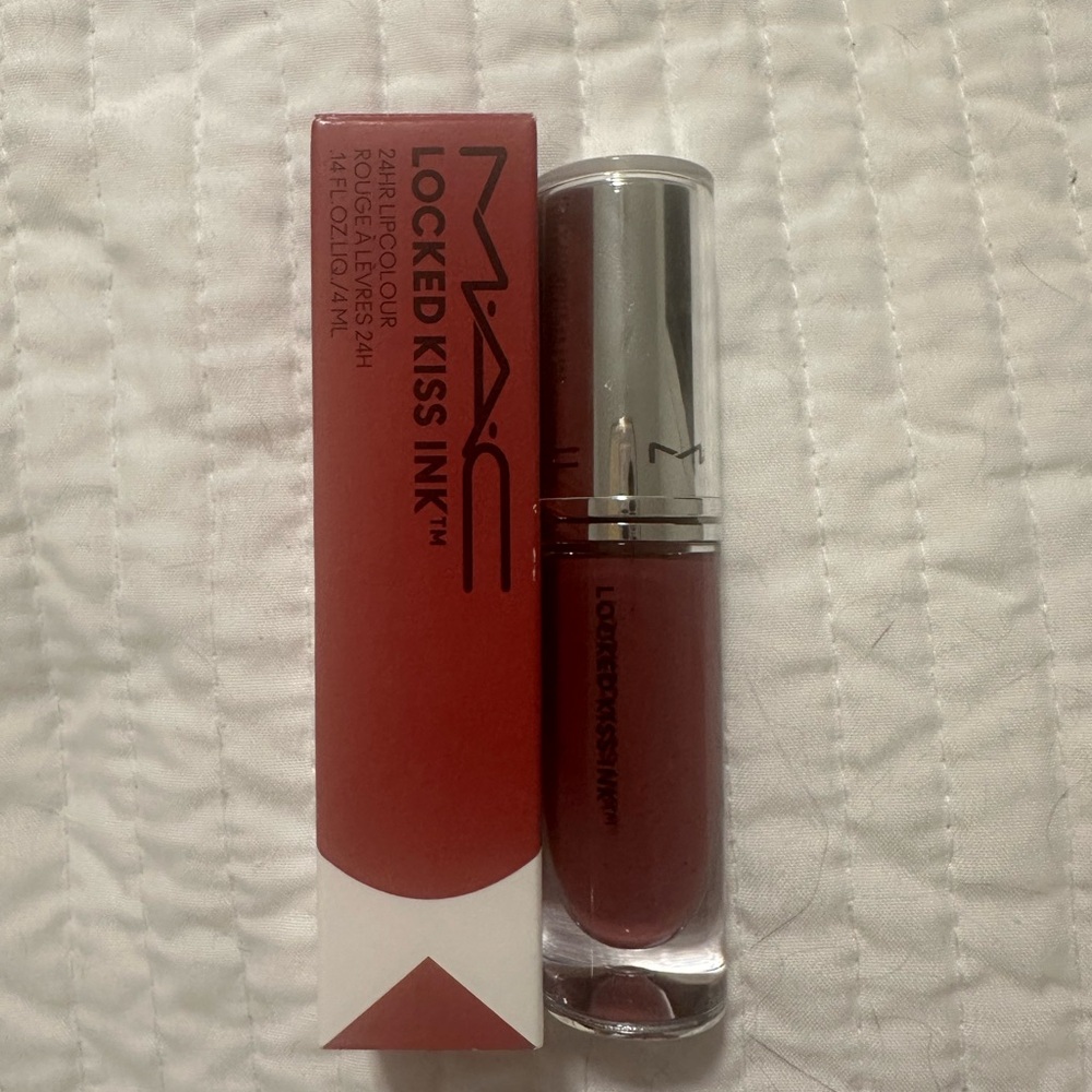MAC Cosmetics Locked Kiss Ink Lipstick - Vixen